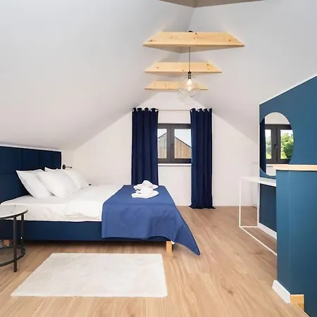 House With Private Hot Tub-near Sea, Lakes And Forest