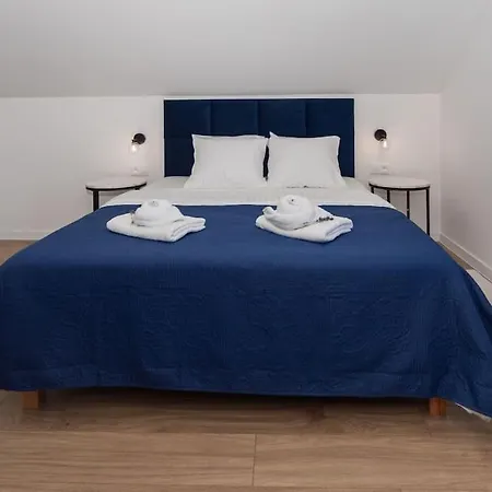 House With Private Hot Tub-near Sea, Lakes And Forest בית נופש קולז'בו